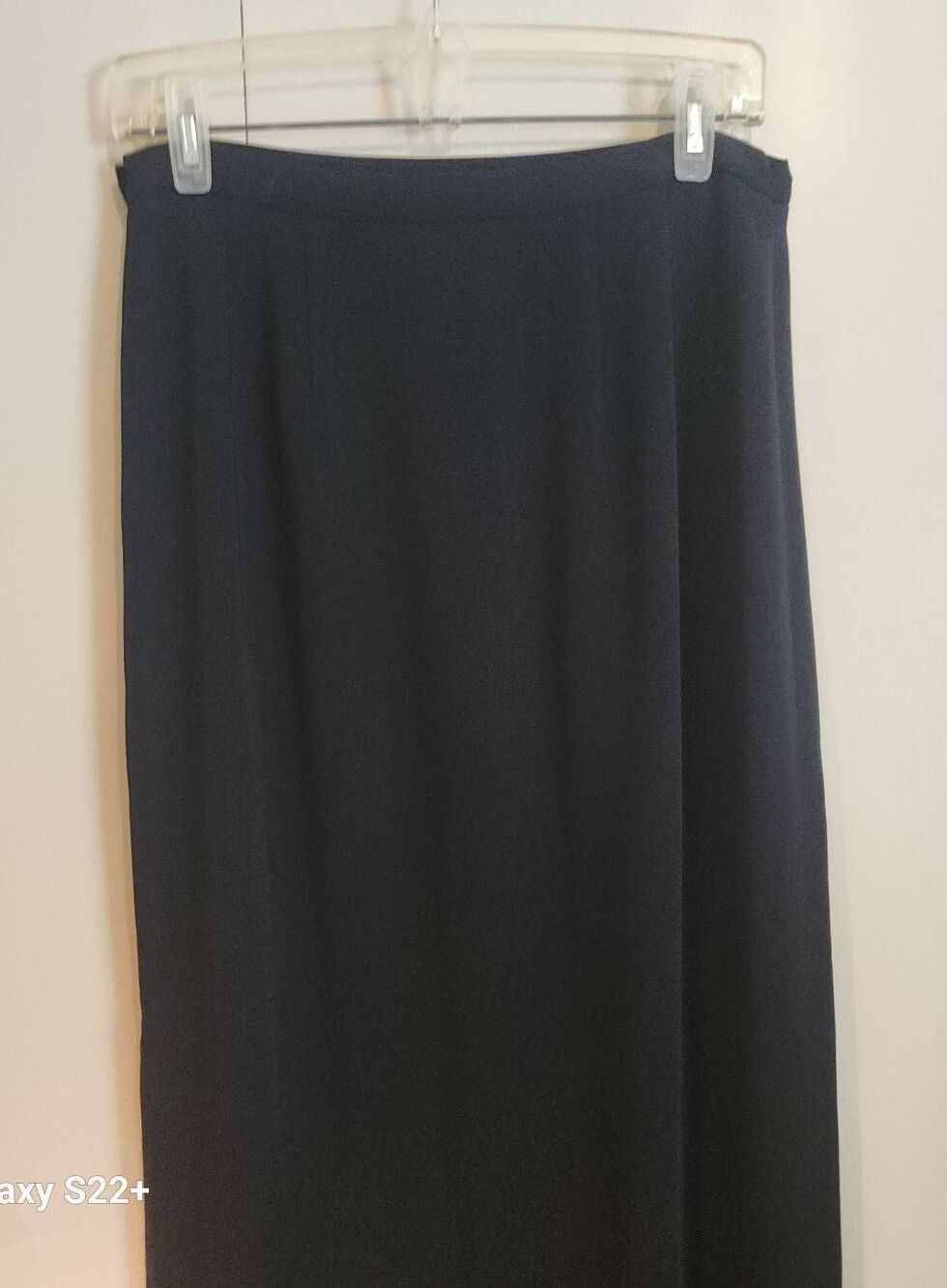 K0 Gianni Essentials black straight pencil business skirt with 16" side slit
